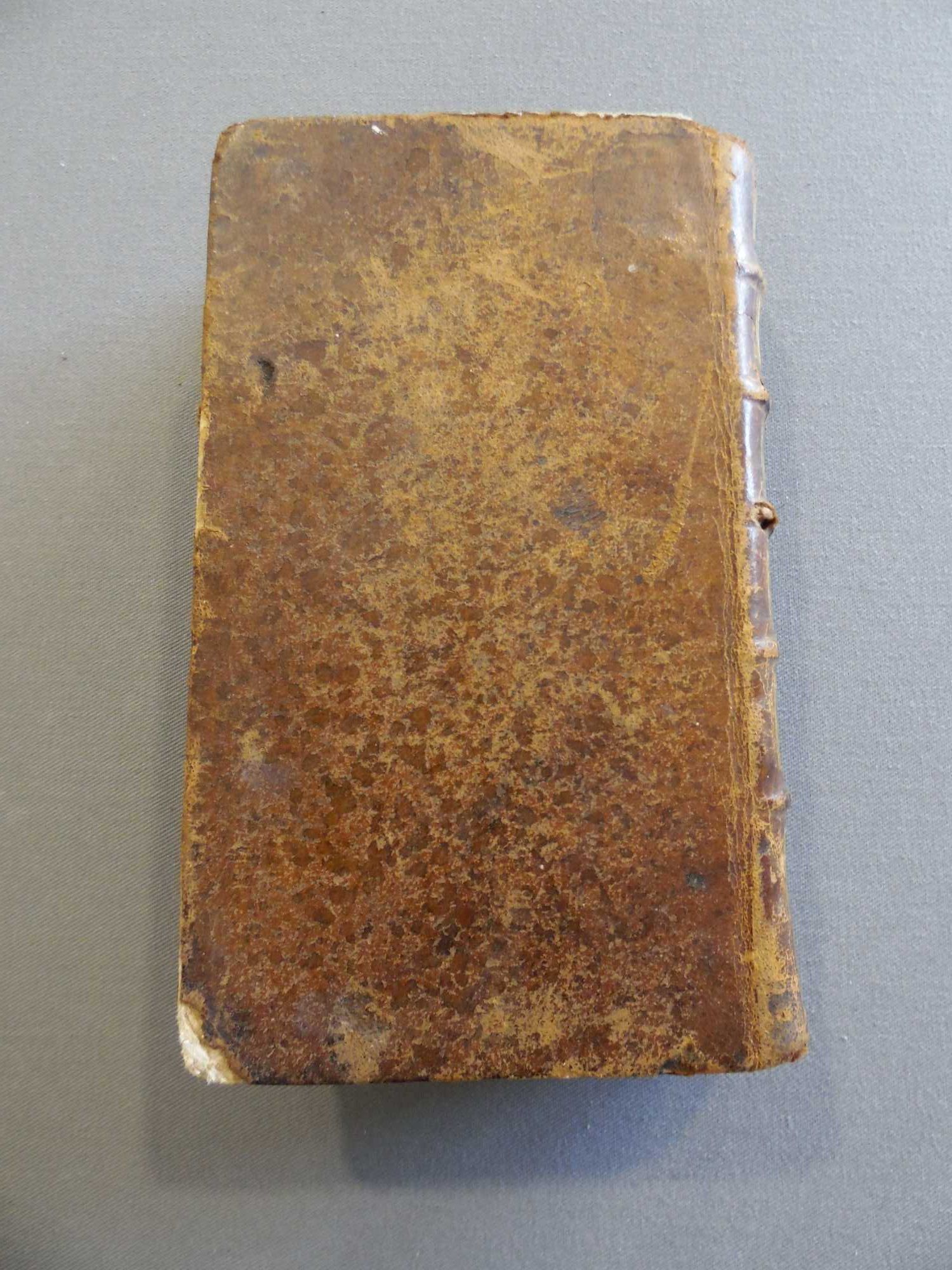 Livro Institutiones Theologiae Moralis - 1768
