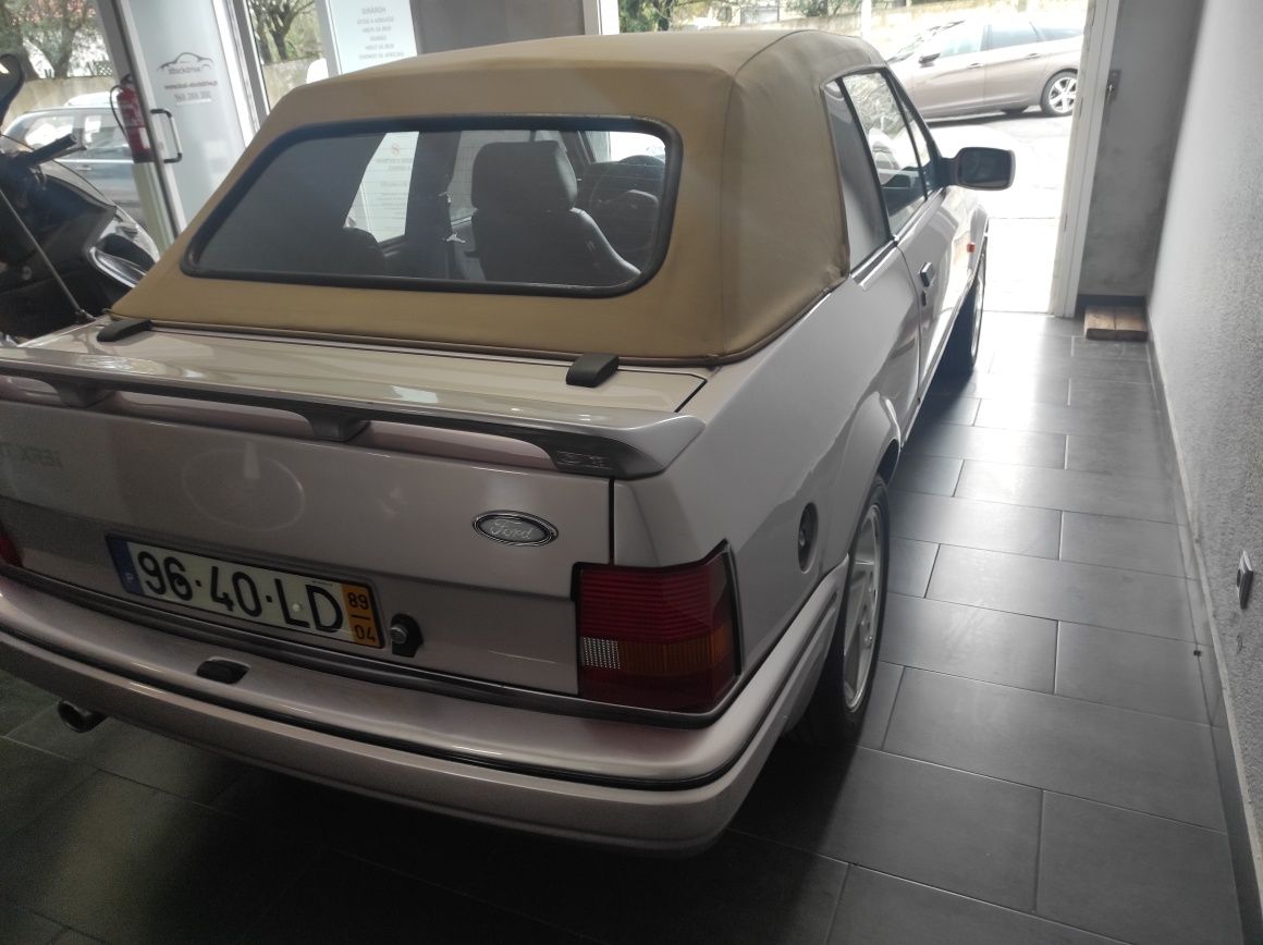 Ford Escort xr3i cabrio