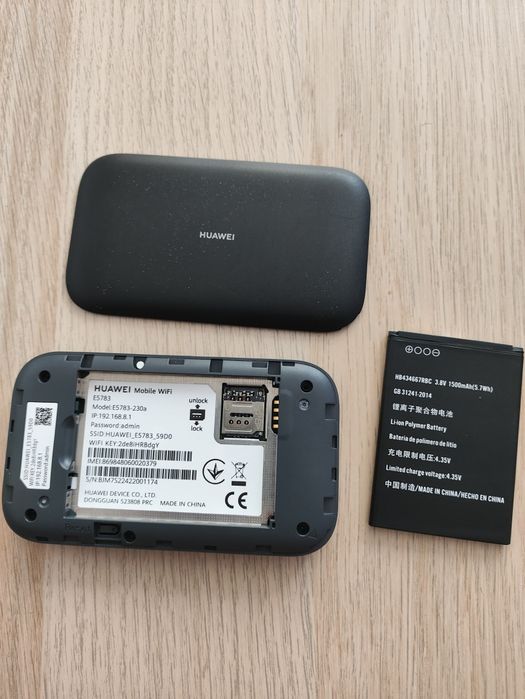 Modem router mobilny Huawei E5783 nowa bateria