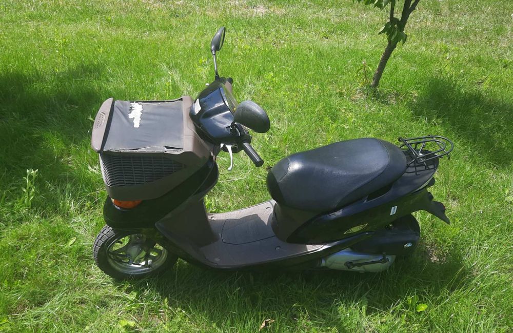 Продам скутер honda cesta 62