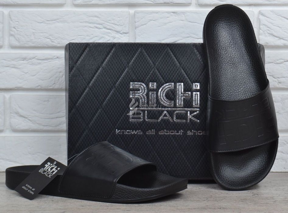 Мужские кожаные шлепанцы Richi Black Ричи Блек черные шлепки 41-45р