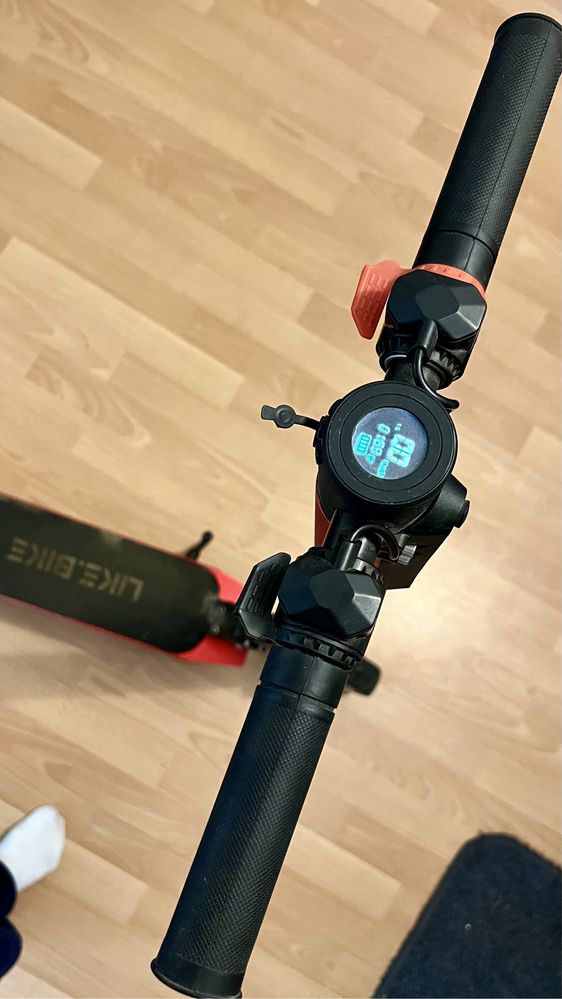 Электросамокат Like.Bike Blink Plus Red