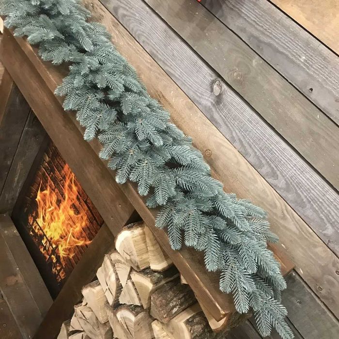 Хвойні новорічні гірлянди Traditional - декор (блакитні 1.2 м та 2 м)