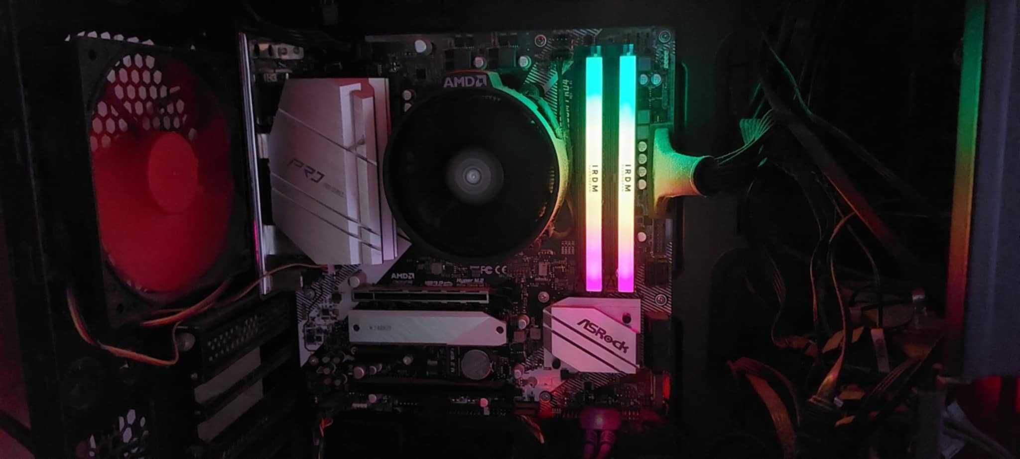 Ryzen 5600G + Asrock B550M Pro4 + 16 GB ddr4 Goodram irdm LED Box
