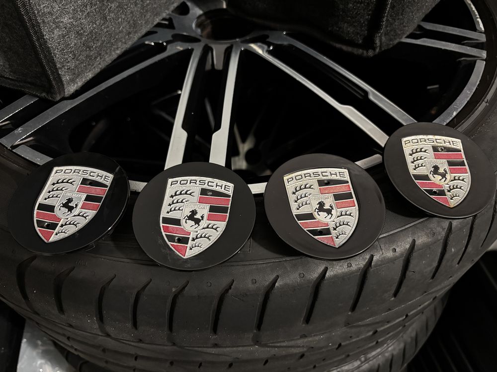 4 Jantes 21 Porsche Cayenne  Pack 4 Pneus Pirelli 295/36R21 usados