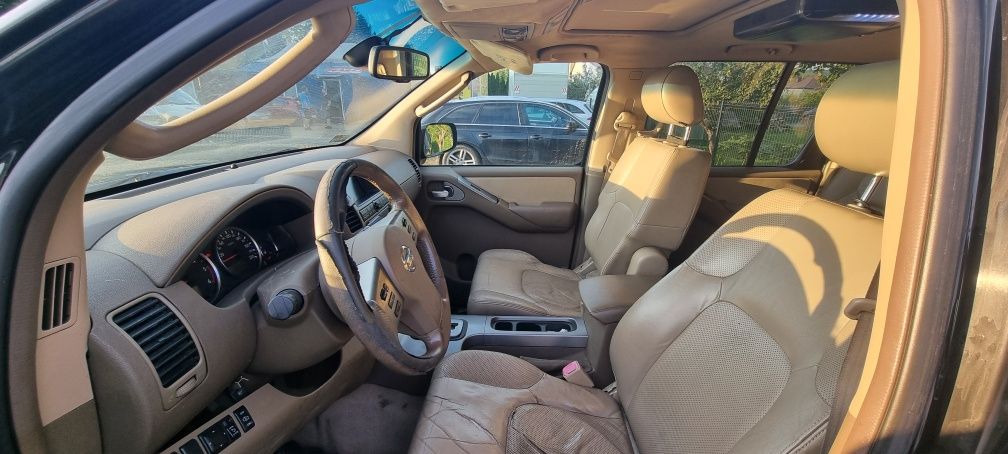 Nissan Pathfinder 2.5 dCi 4x4 hak