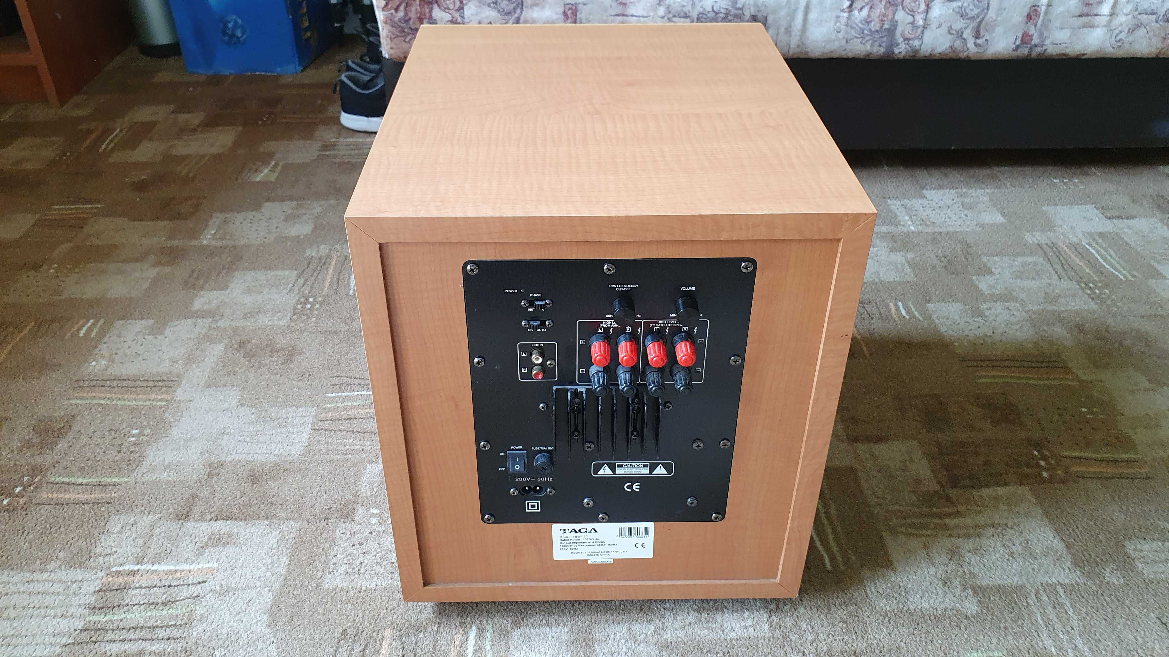 Subwoofer TAGA TSW-100
