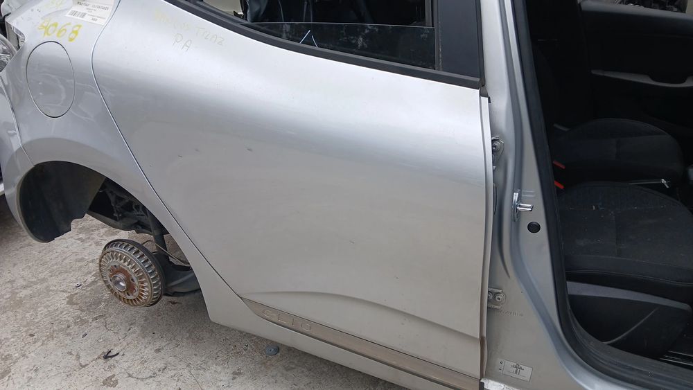 Porta trás direita RENAULT Clio V (BF_)