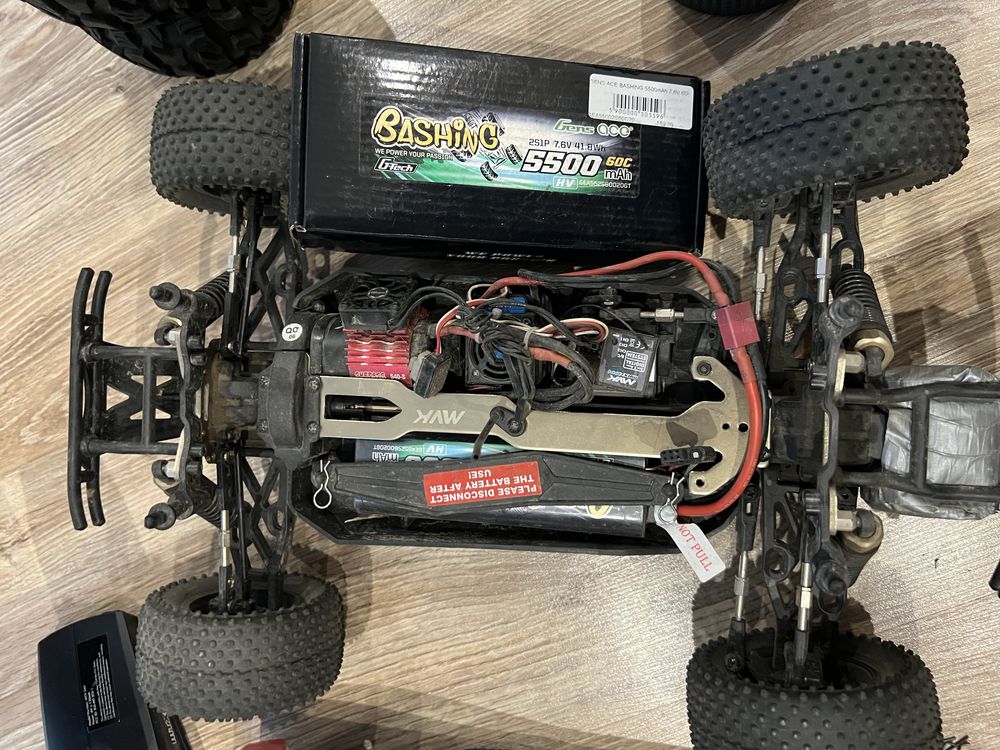 MAVERICK Strada RED XT 1/10 4WD Truggy RTR