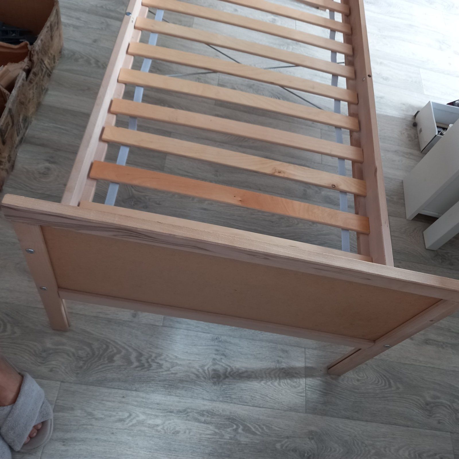 Ліжко дерев'яне IKEA з матрацом. 70 на 160