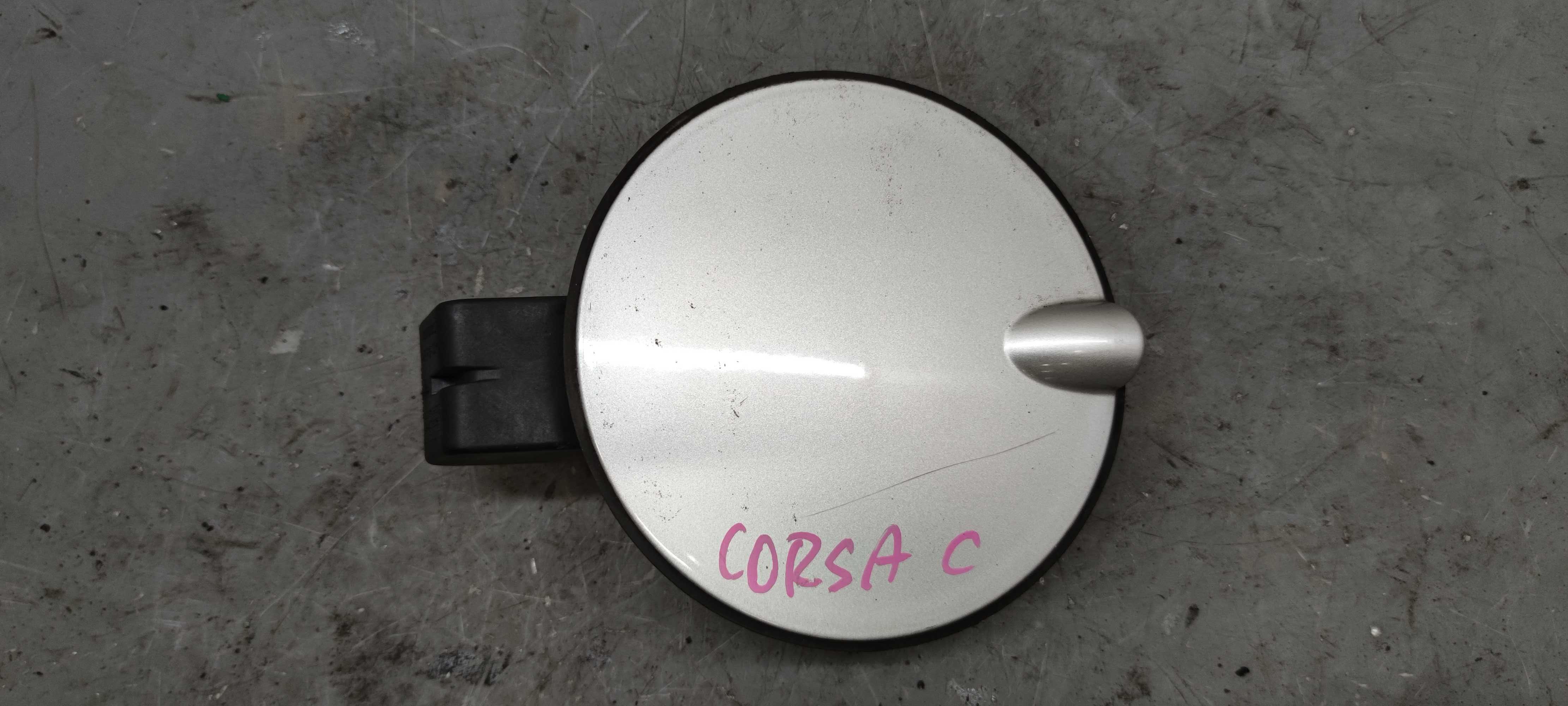 Opel Corsa C Klapka Wlewu Paliwa Srebrna