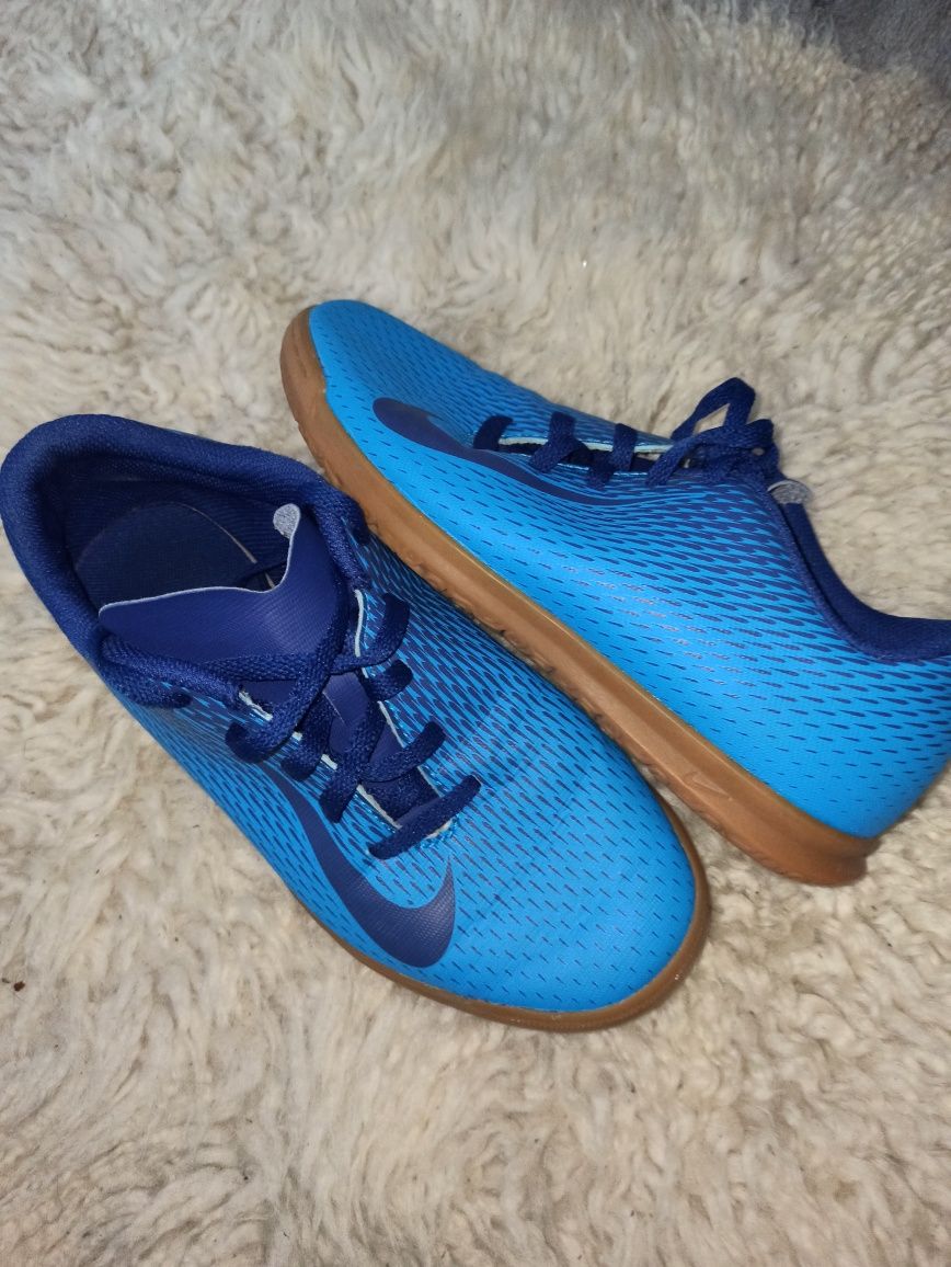 Buty sportowe rozmiar 36