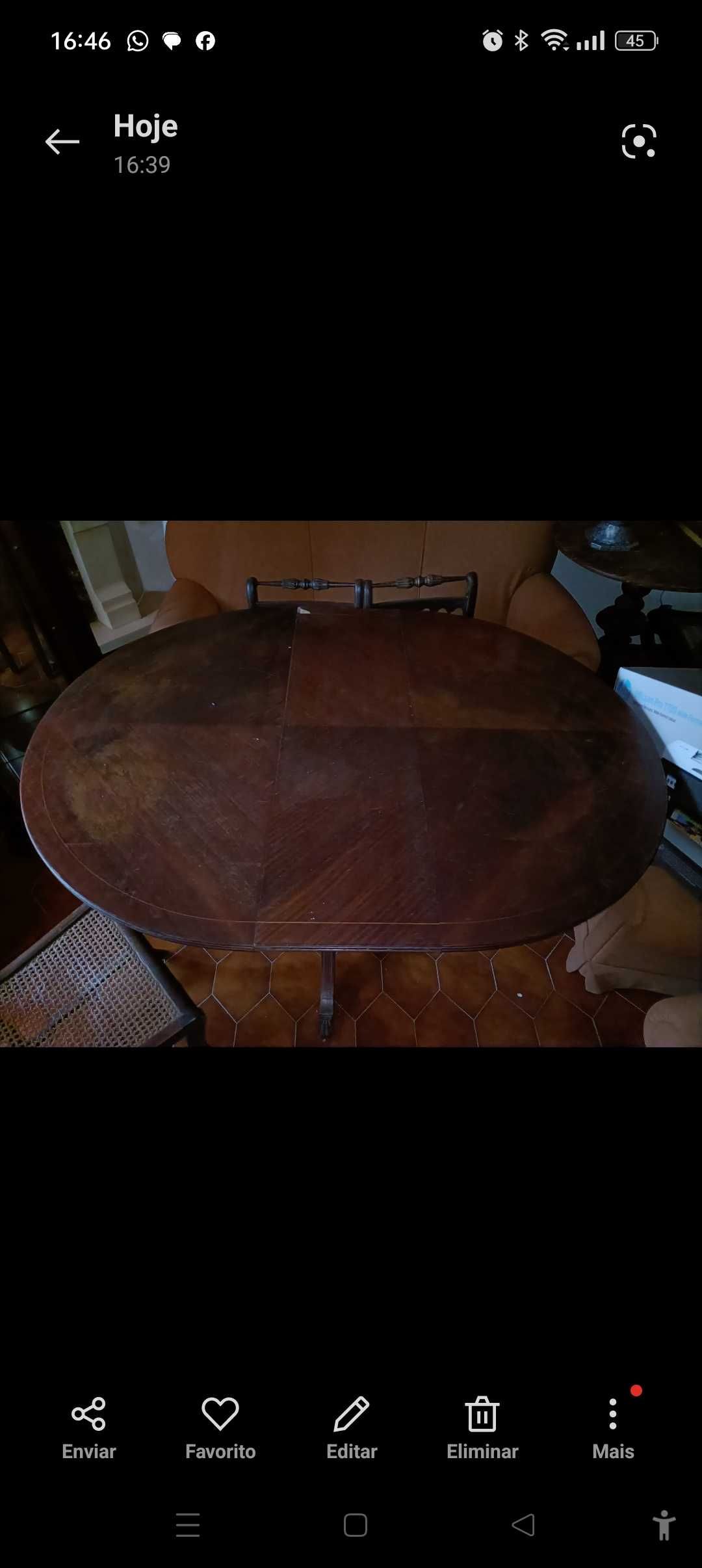 Mesa de sala de jantar