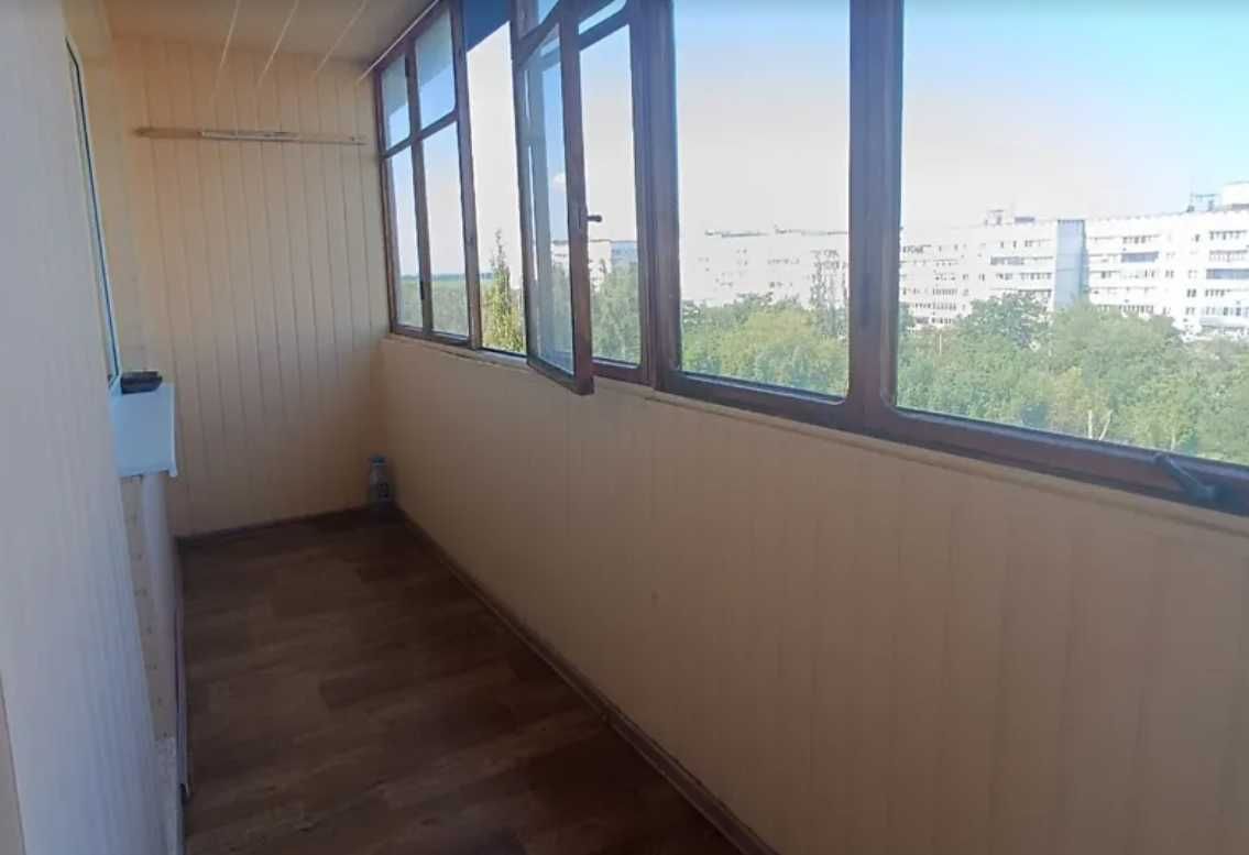Продам 2 комн кв Улучшенной планировк Роганский ж/м метро Индустриа OA