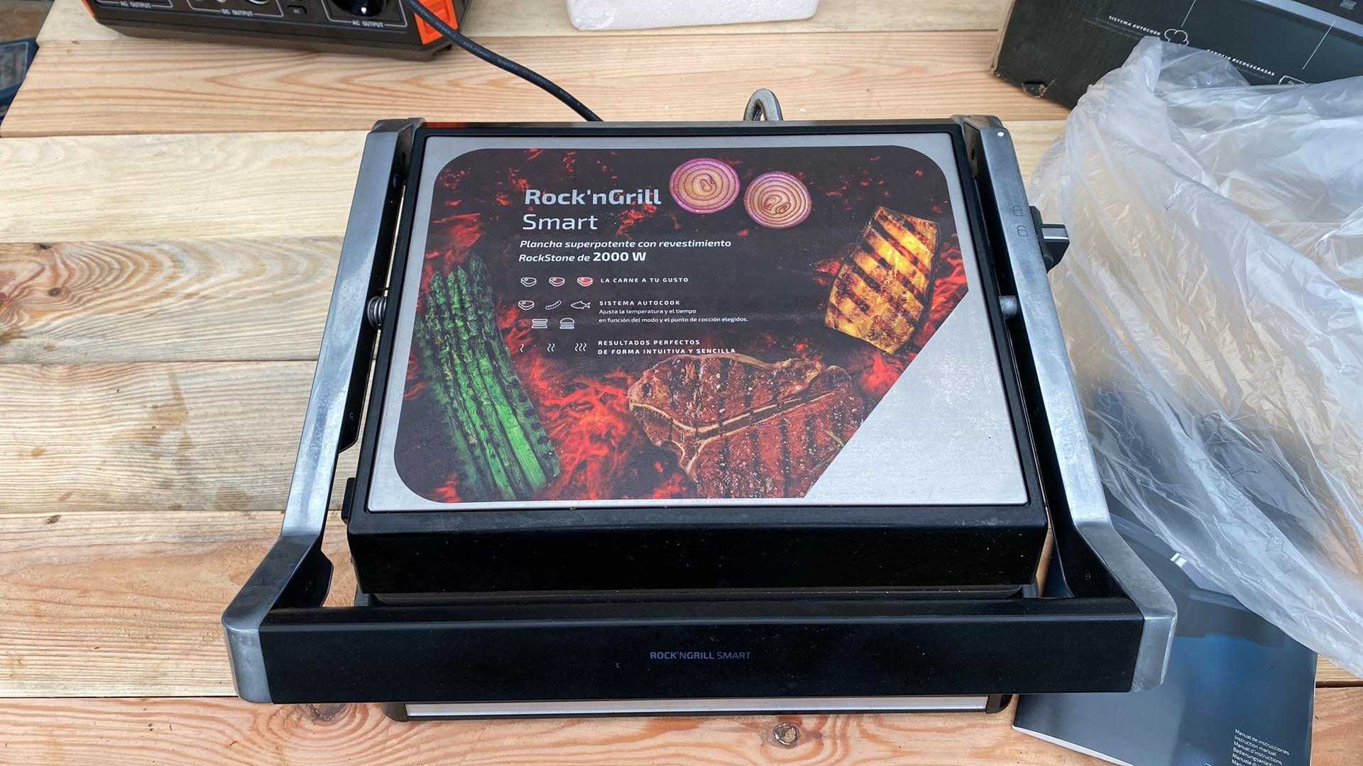 Cecotec Rock'Ngrill Grill Elektryczny, Srebrny/Czarny, 2000 W