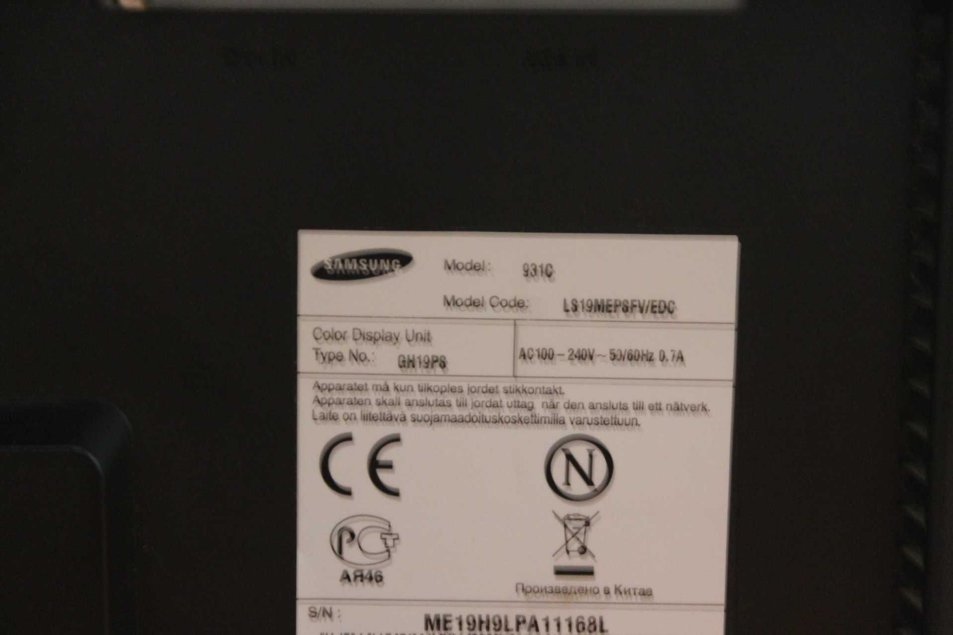 Монитор 19 Samsung 931C.