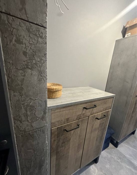 Нові Петрівці, Таун Хаус