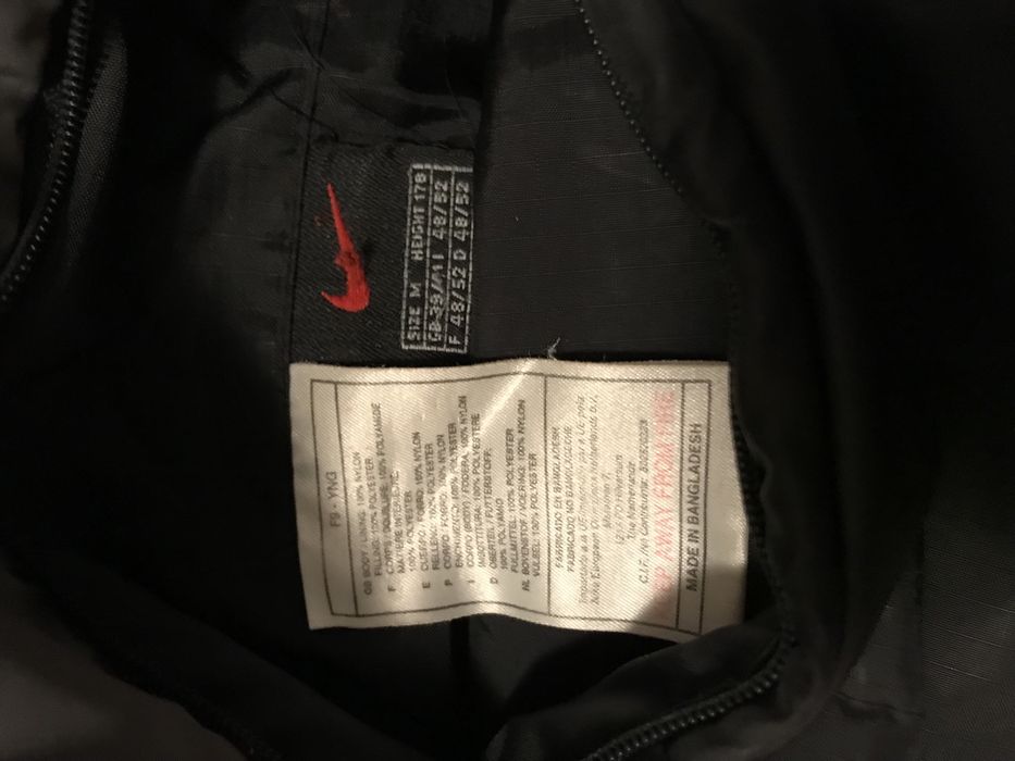 Nike przejściowa oryginalna męska kurtka pikowana przejściowa M 176cm