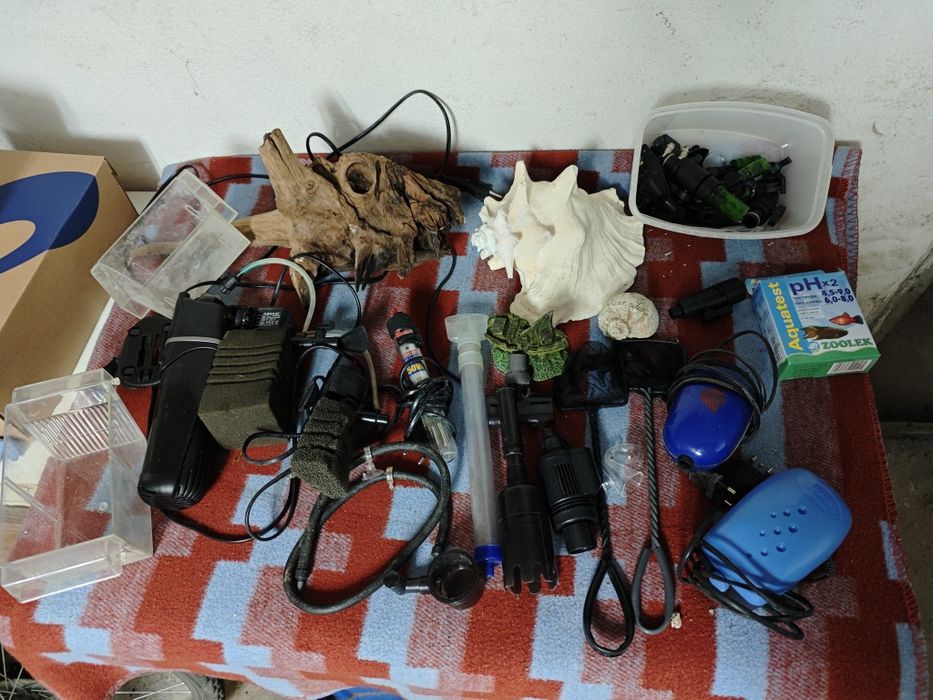 Akcesoria akwariowe (różne)