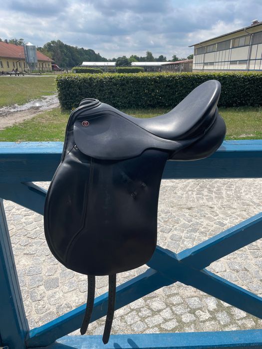 Siodło Ujeżdzeniowe Kieffer Lusitano 17”