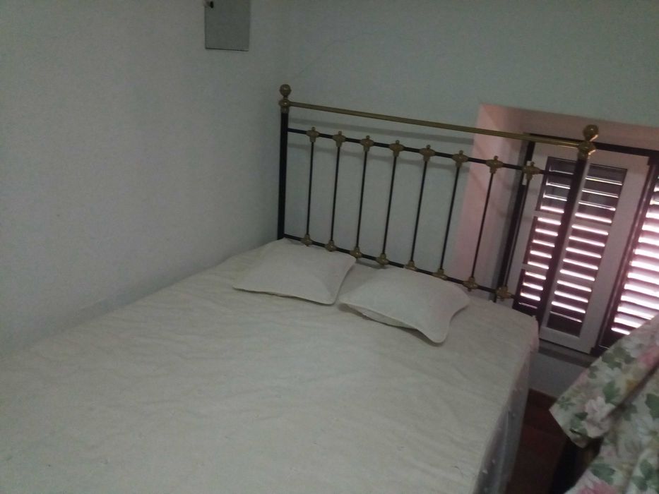 Cama de Ferro Antiga