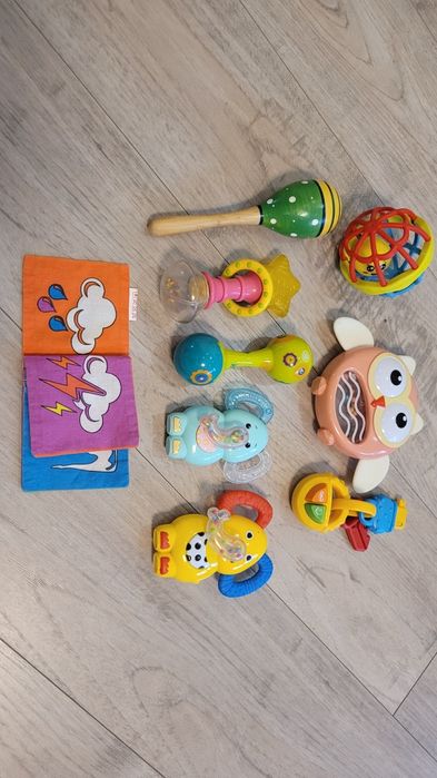 Пакет іграшок брязкальця дитячі
