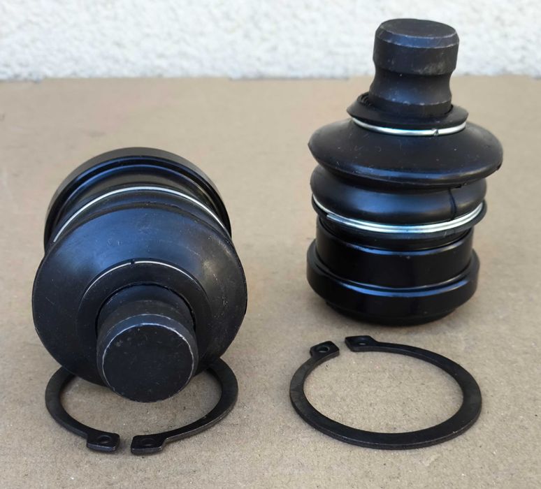 Опора рычага шаровая • Mitsubishi Lancer 9 • Комплект (2 шт.)