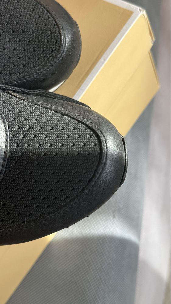 Кросівки Michal kors
