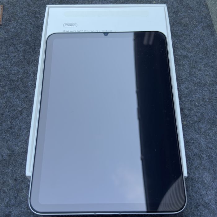 iPad mini 8,3” 7 gen. (A17Pro) 5 G Wi-Fi Cellular 256 GB