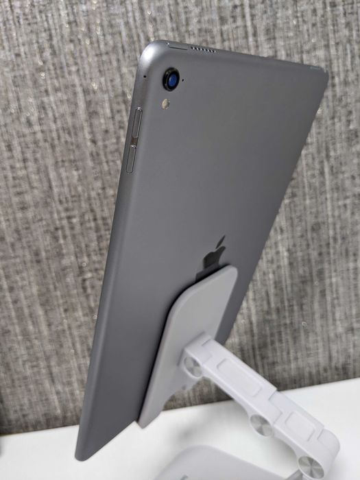 Apple iPad Pro 9.7 на 128 GB #126