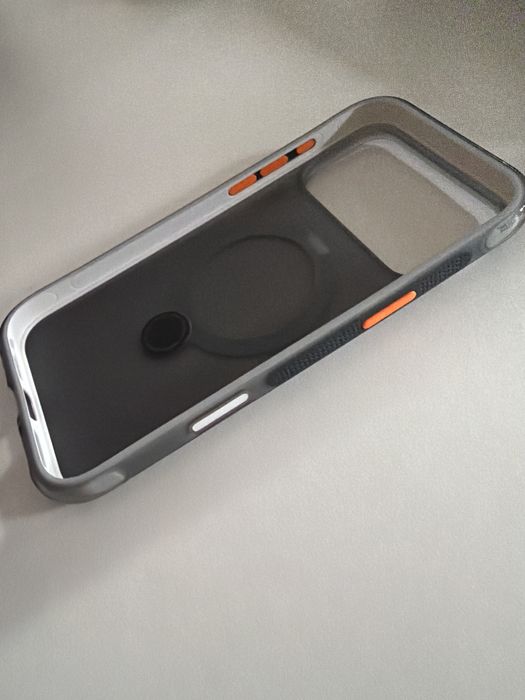 Capa Torras Ostand Spin Air (IPhone 17 Pro Max)