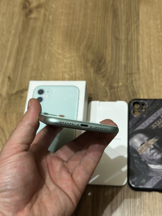 Продам Iphone 11 64 gb зелений айфон 11 чек