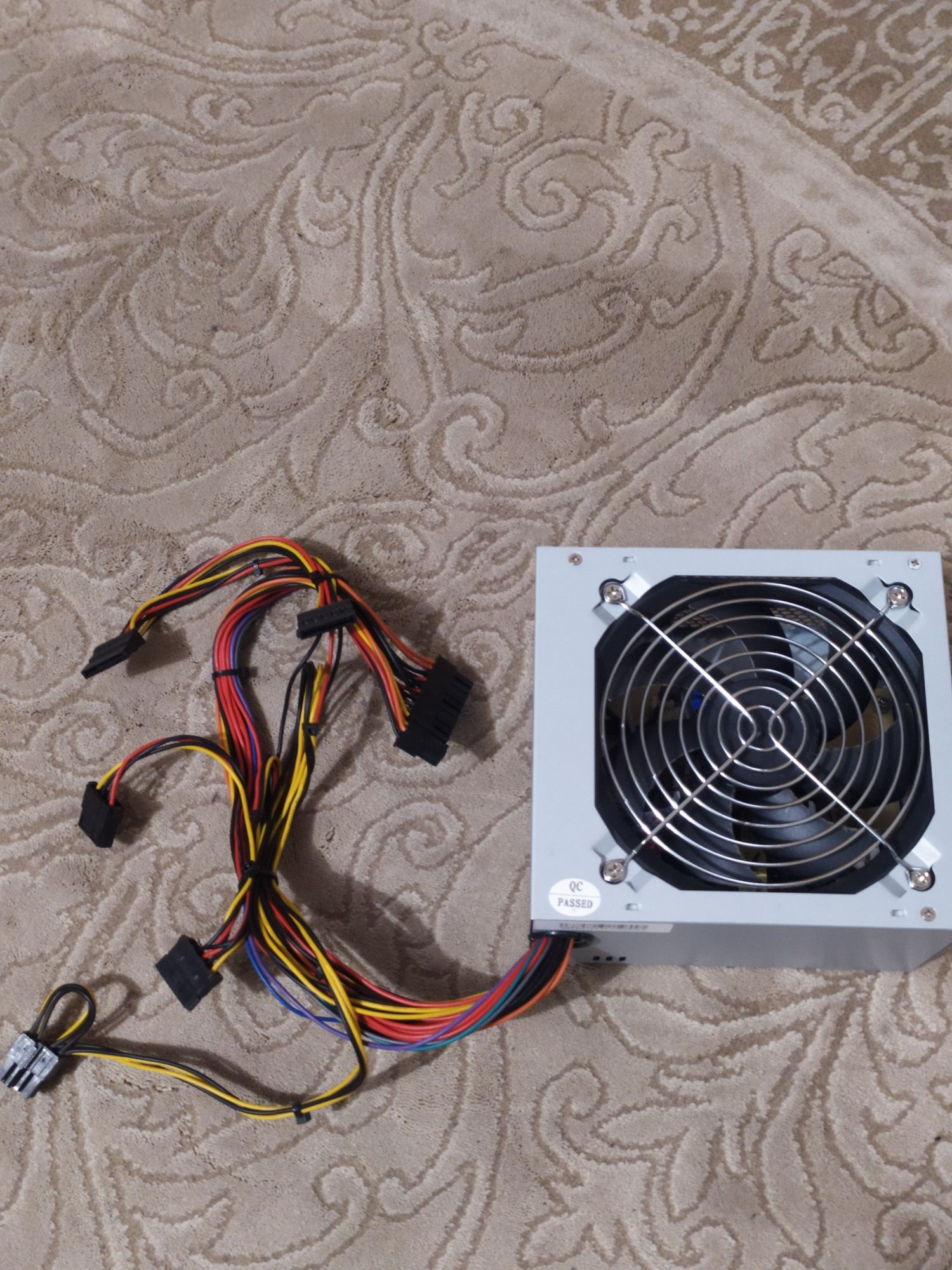 блок живлення модель: ATX-SF 450 frimecom