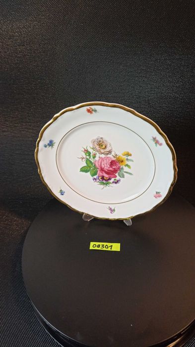 Porcelanowy talerz deserowy. Winterling. Vintage.