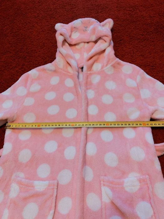 Szlafrok dziewczęcy 122/ 128 bdb/ jak nowy