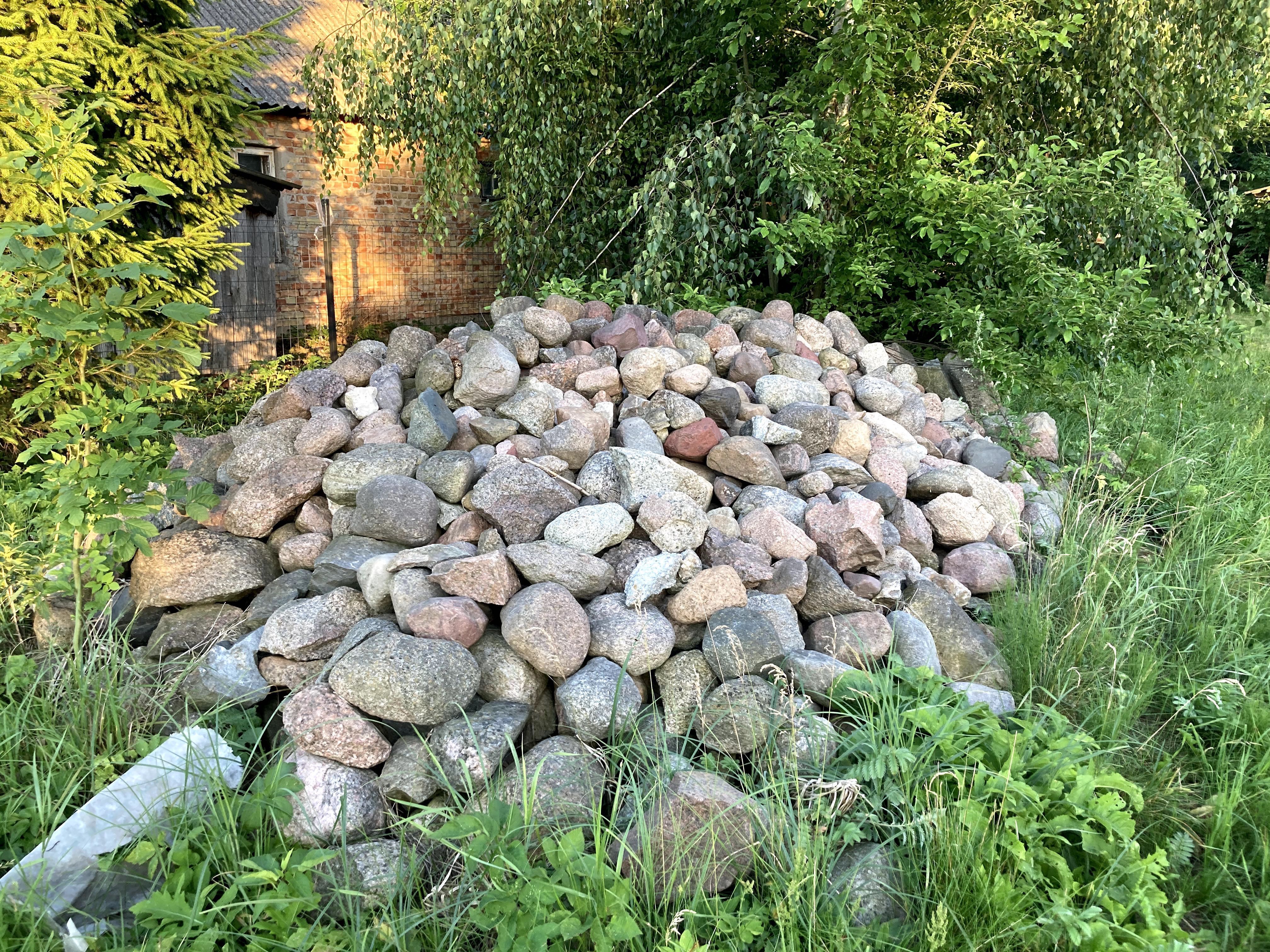Kamienie polne sprzedam