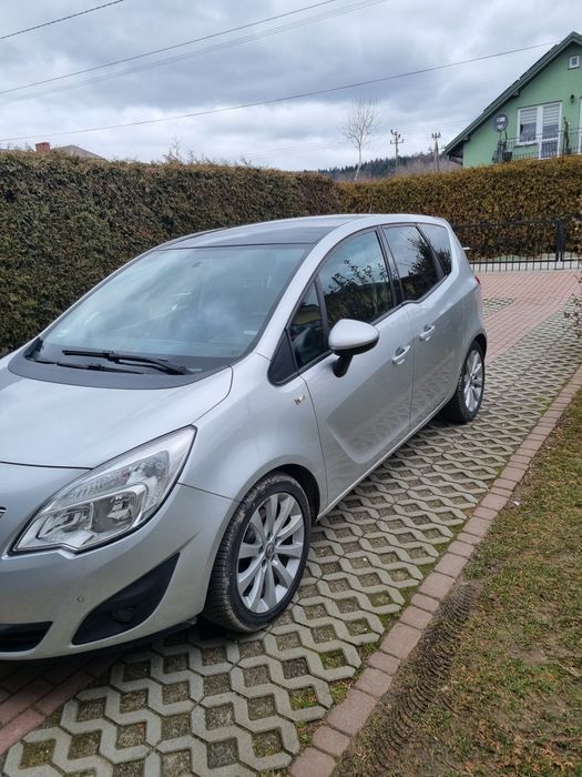 Opel Meriva B 2011 stan bardzo dobry