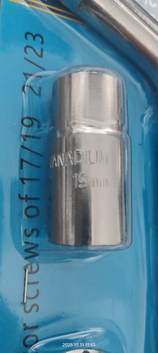 Lewarek podnośnik zestaw klucz do kół