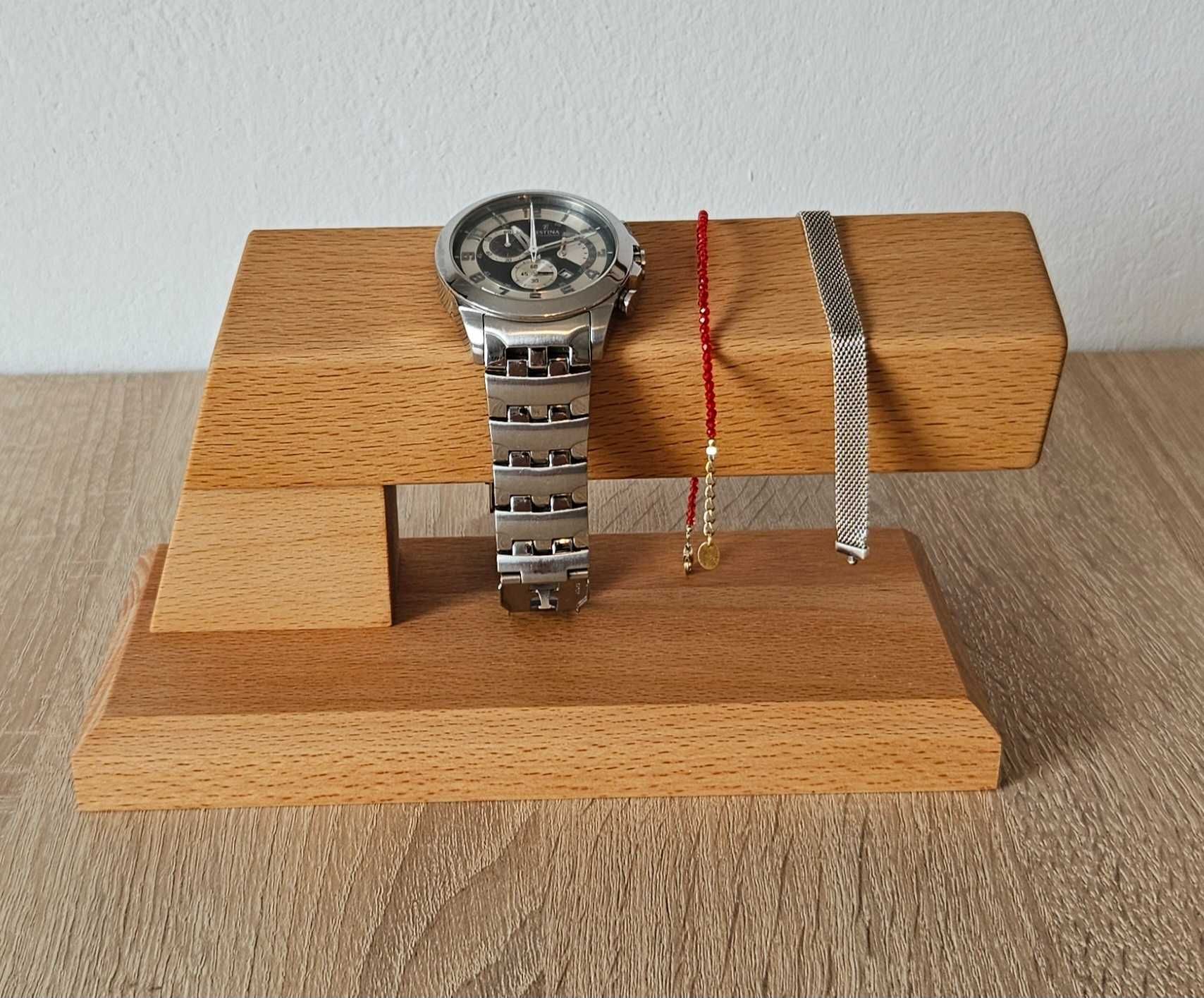 Stojak na zegarki lub bransoletki z drewna bukowego solidny Olejowany