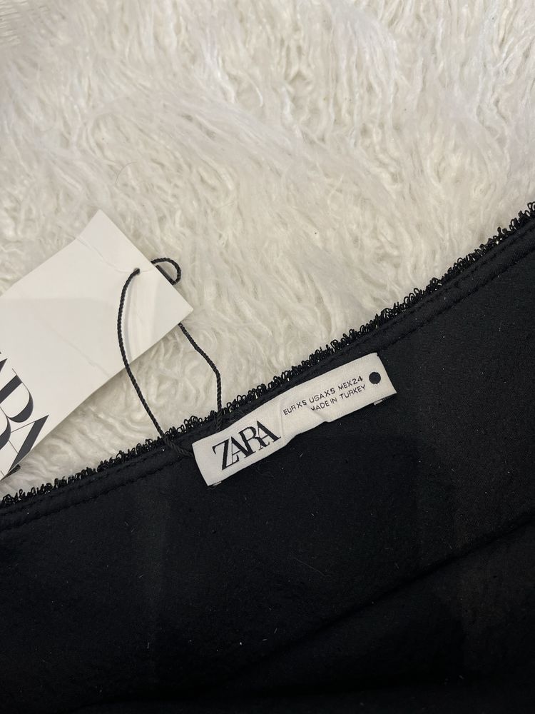 Zara твідова сукня на одне плече