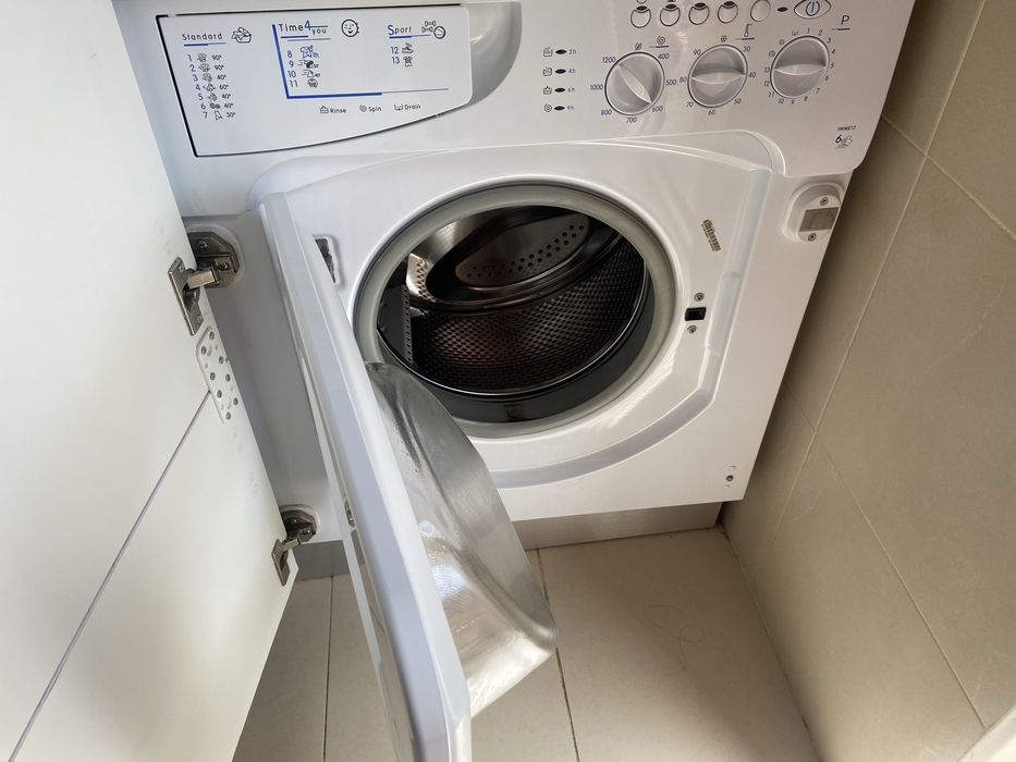 Maquina de lavar roupa encastre indesit