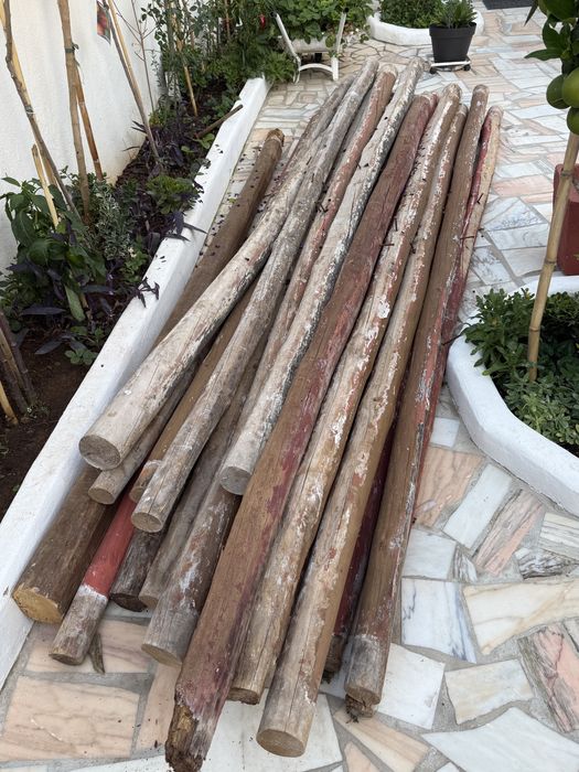 Postes madeira (3,6m x 11 diametro)