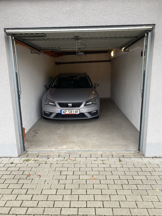 Sprzedam garaż REZERWACJA !!!