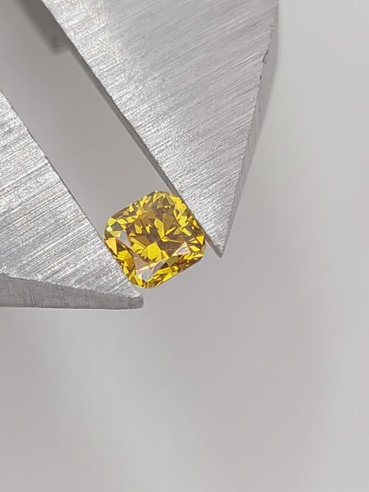 Diament 0.12 ct Vs1 / wycena 3600 PLN