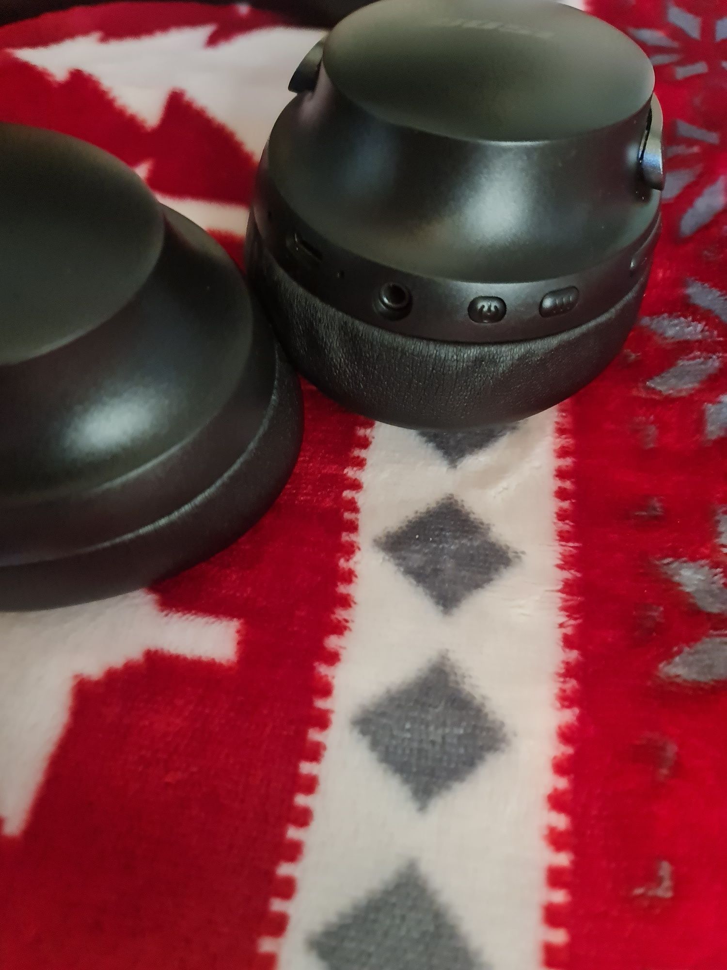 Bose quietcomfort ultra słuchawki