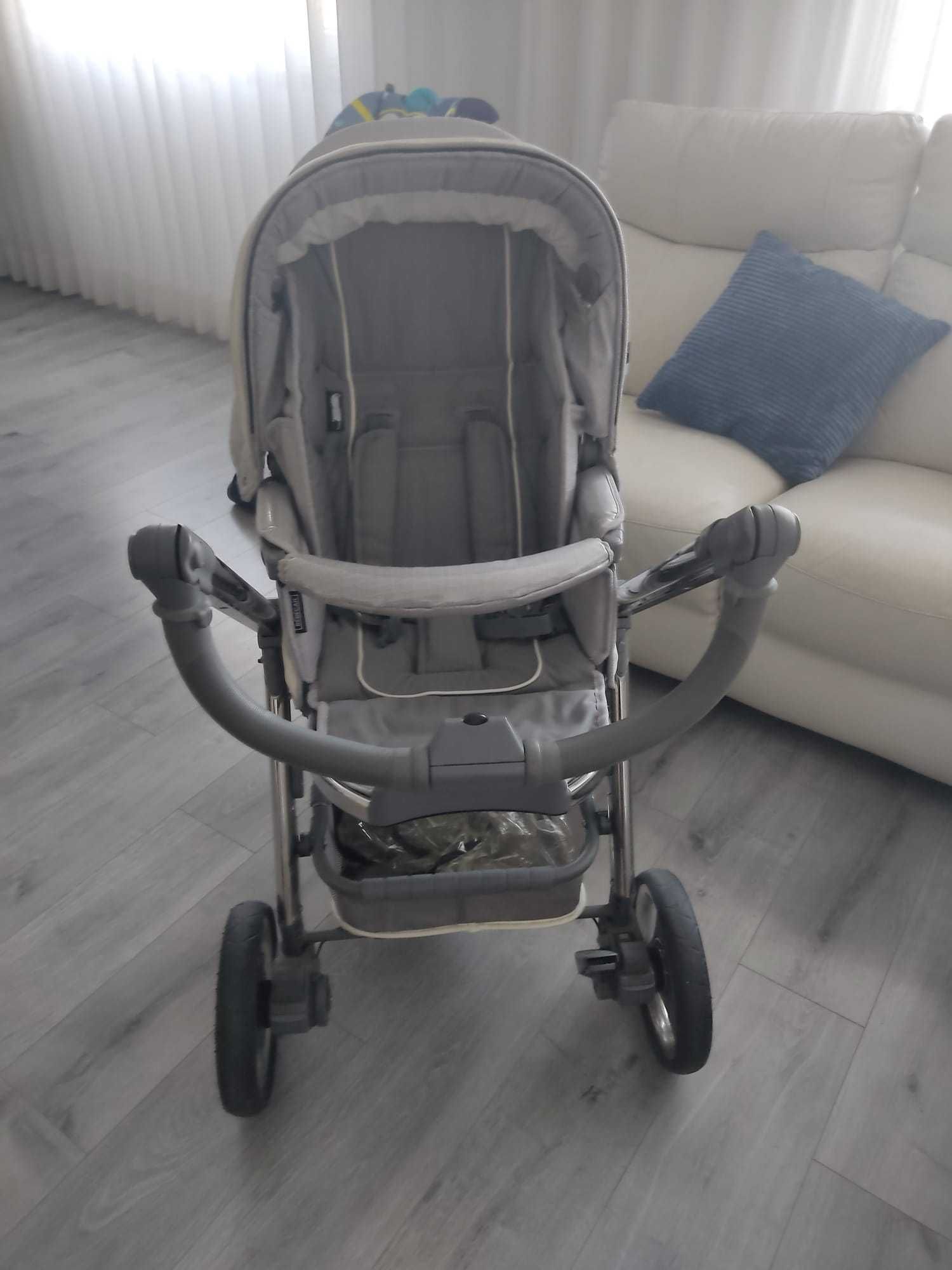 Vendo carrinho DUO da BÉBÉCAR Ip Op Evolution (Cor Cinzenta)