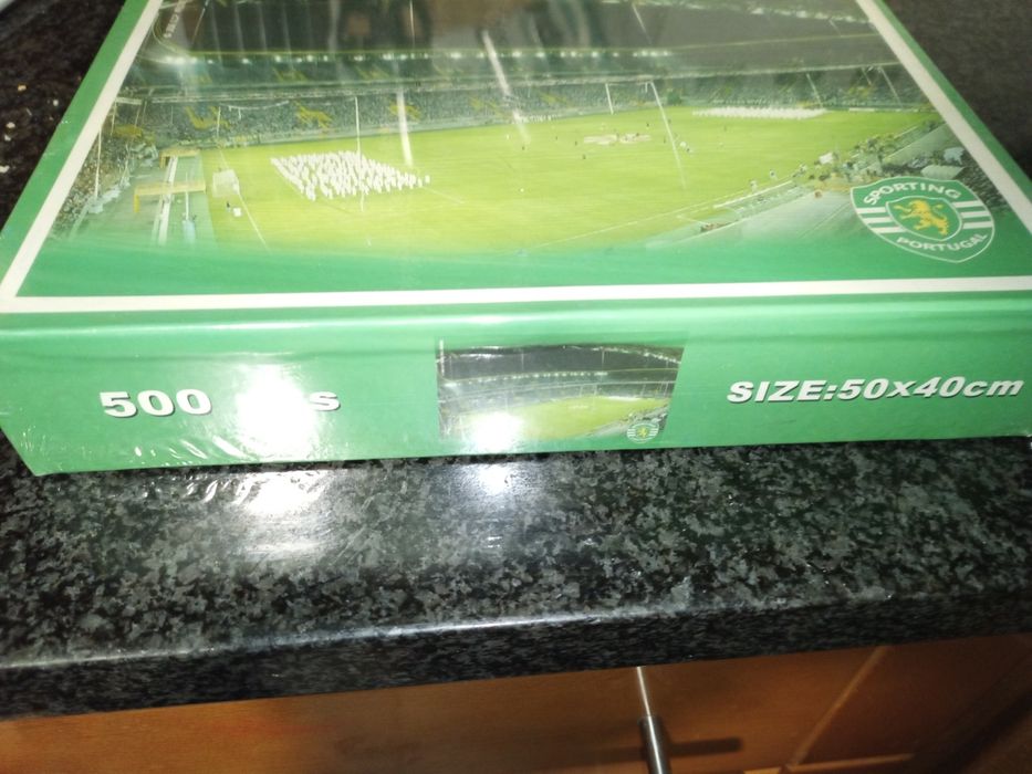 Vendo puzzle do Sporting
