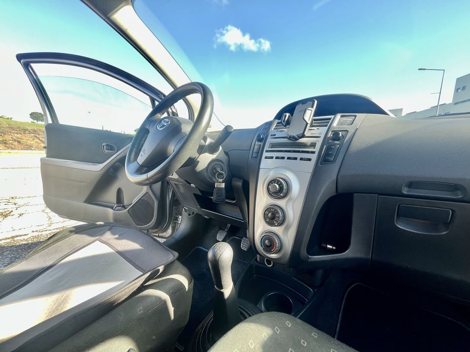 Toyota Yaris, D4D, 90cavalos, comercial, 3 portas