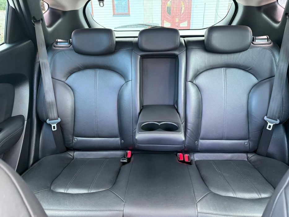 Hyundai ix35 2.0 Diesel panorama/mały przebieg! Koła zimowe w pakiecie