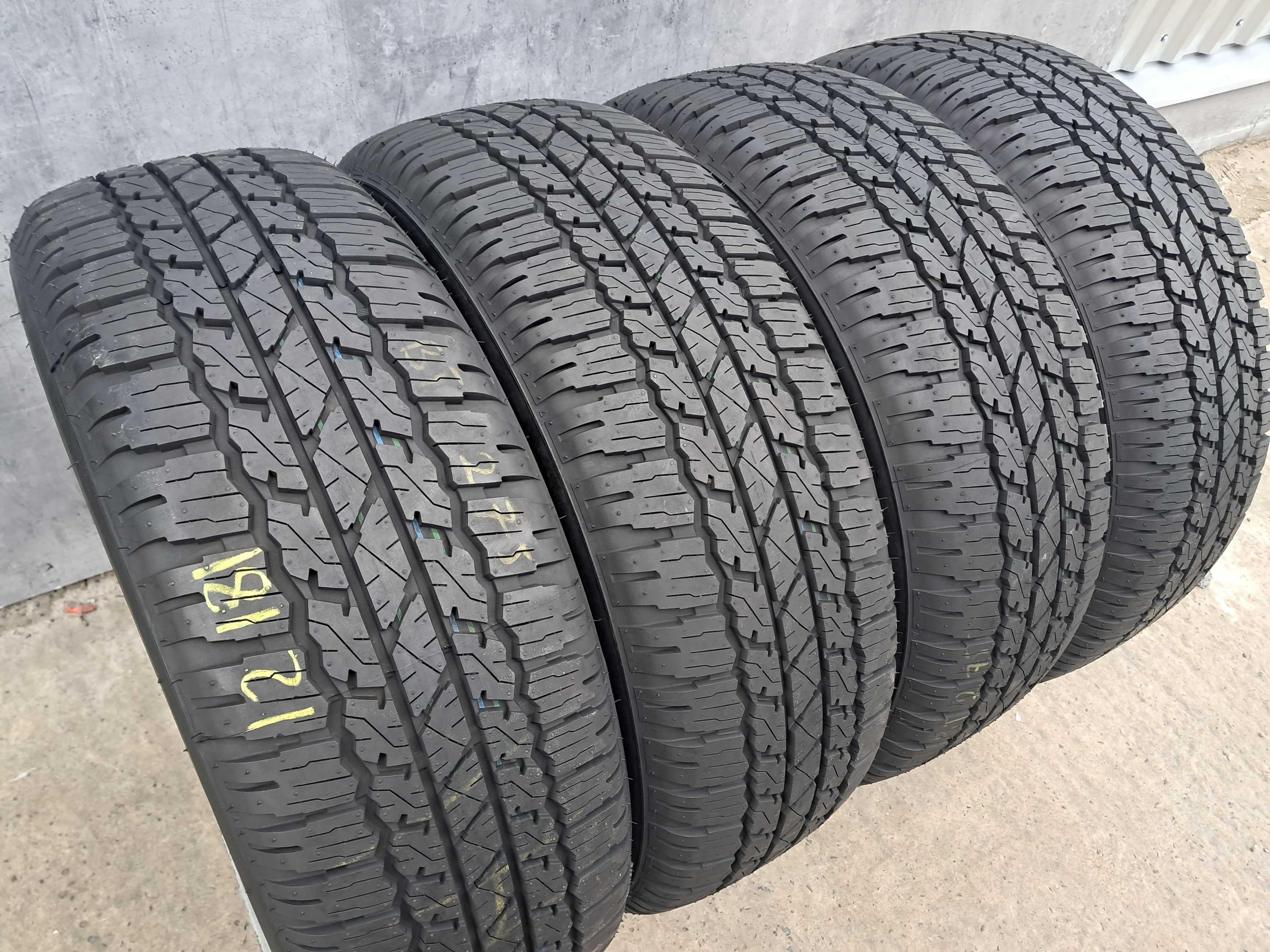 Резина всесезонна, нова, Bridgestone Dueler A/T 693 III 265\65 R17